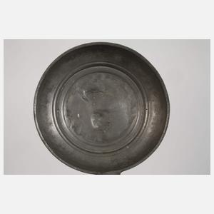 Übergroßer Daubenkrug