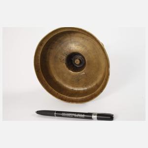 Glockenfußleuchter Messing