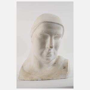 Überlebensgroße Büste einer Arbeiterin