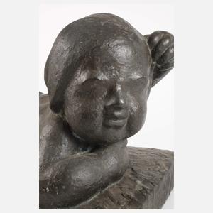 Große moderne Kinderbronze