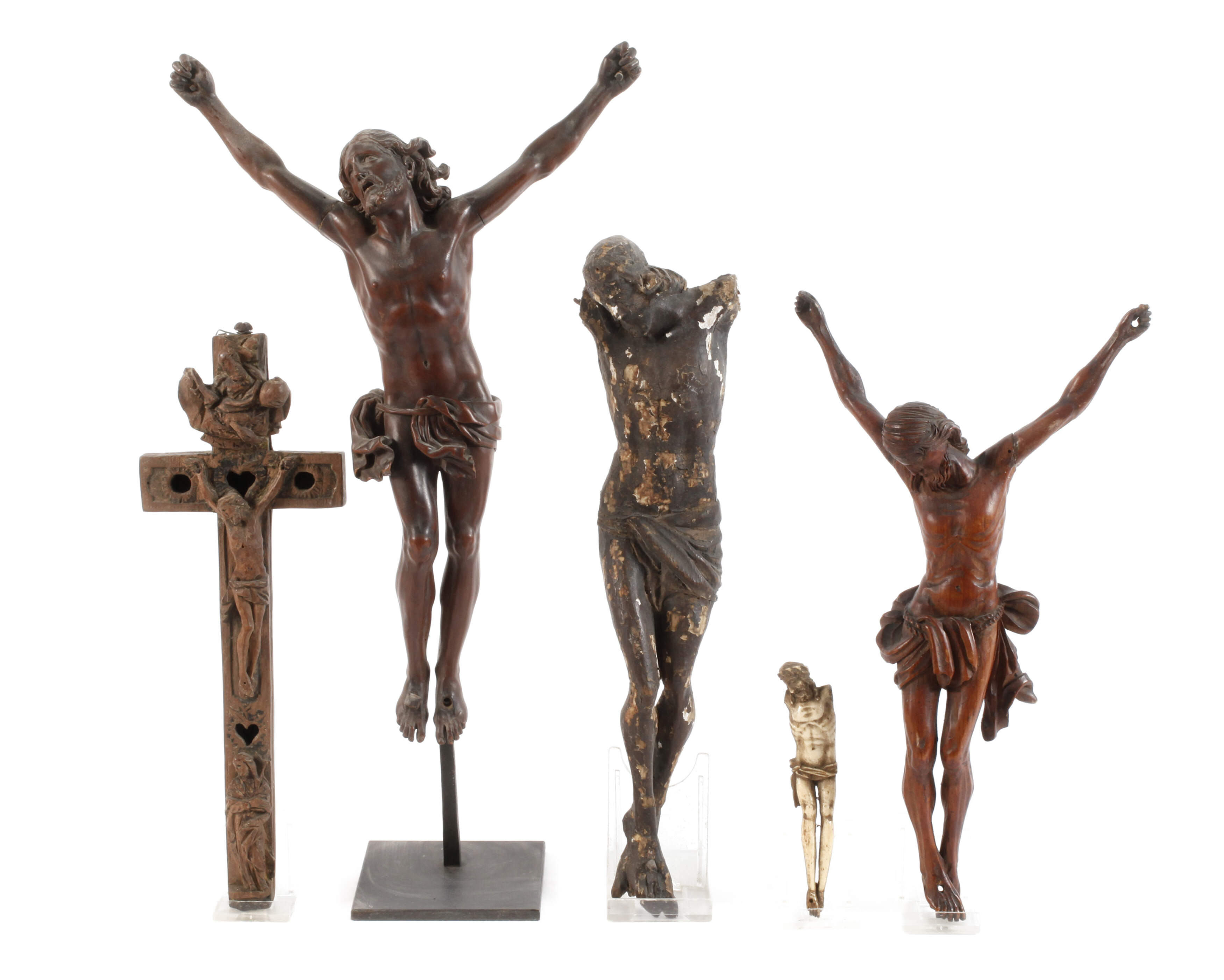 Fünf sakrale Schnitzereien