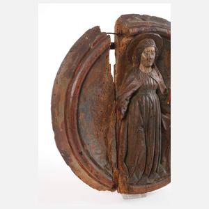 Sakrale Reliefschnitzerei