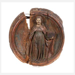 Sakrale Reliefschnitzerei