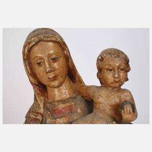 Geschnitzte Marienplastik