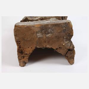 Fragment einer Heiligenfigur