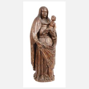 Geschnitzte Marienplastik