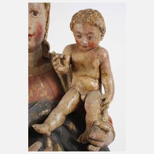 Geschnitzte Madonnenplastik