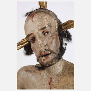 Geschnitzte Heiligenfigur