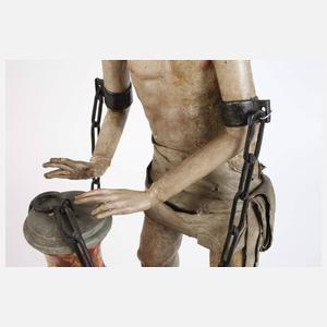 Geschnitzte Heiligenfigur