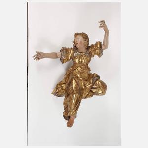 Große figürliche Schnitzerei