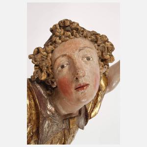 Große figürliche Schnitzerei