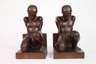 Paar figürliche Buchstützen