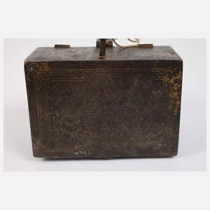 Barockes Eisenkästchen