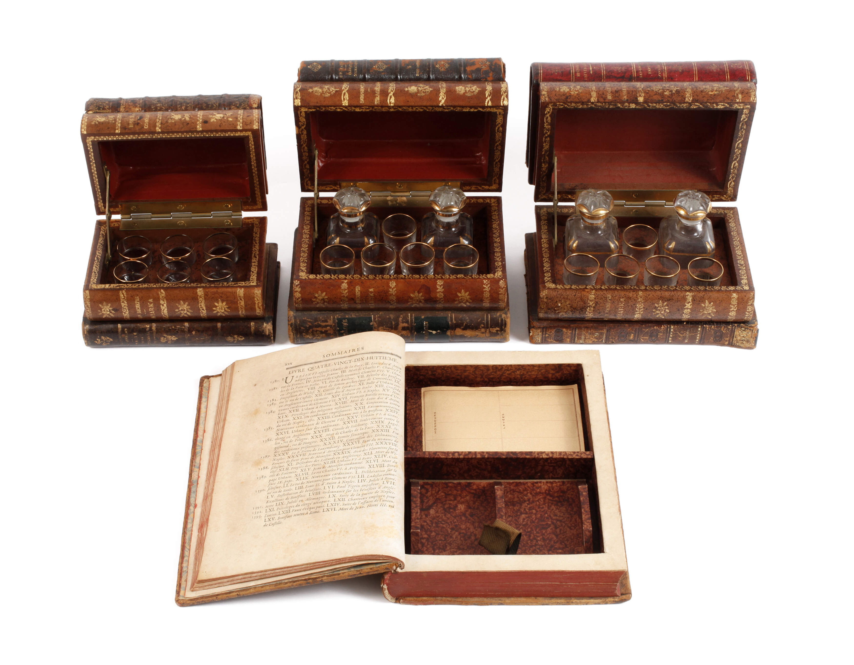 Vier Schatullen in Buchform