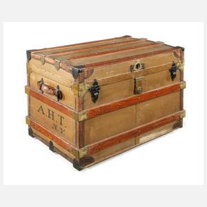 Großer Überseekoffer