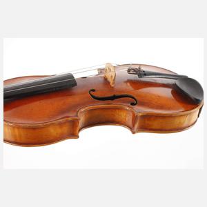 Violine im Etui
