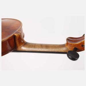 Violine im Etui