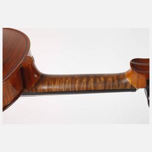 Violine im Etui