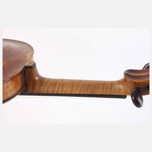 Violine im Etui
