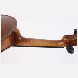 Violine im Etui