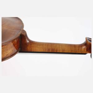 Violine im Etui