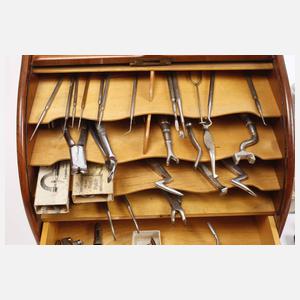 Kleiner Zahnarzt-Nachlass