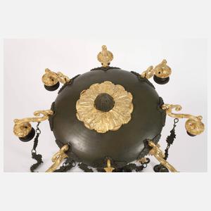 Klassizistische Deckenkrone