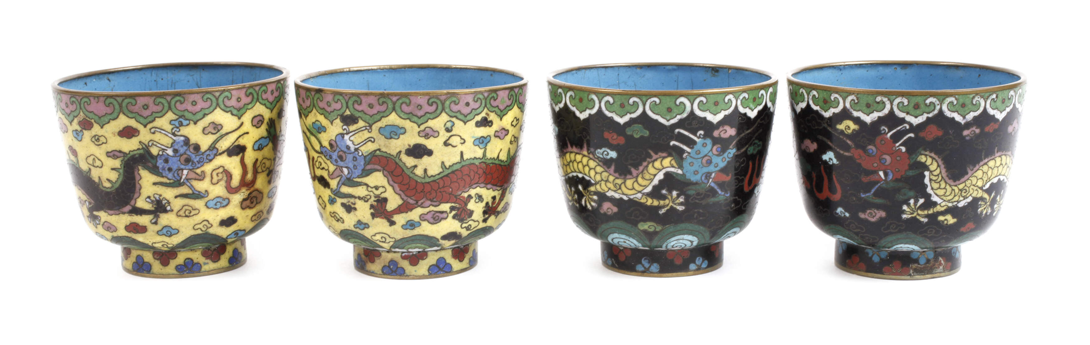 Vier Koppchen Cloisonné