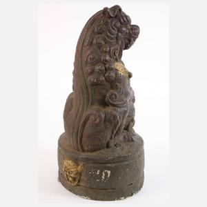 Figürliche Schnitzerei