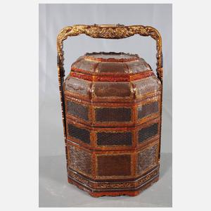 Prachtvoller Hochzeitskorb