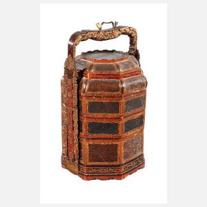 Prachtvoller Hochzeitskorb