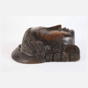 Figürliche Schnitzerei