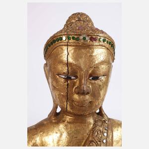 Geschnitzte Buddhaplastik