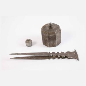 Historische Münzwaage