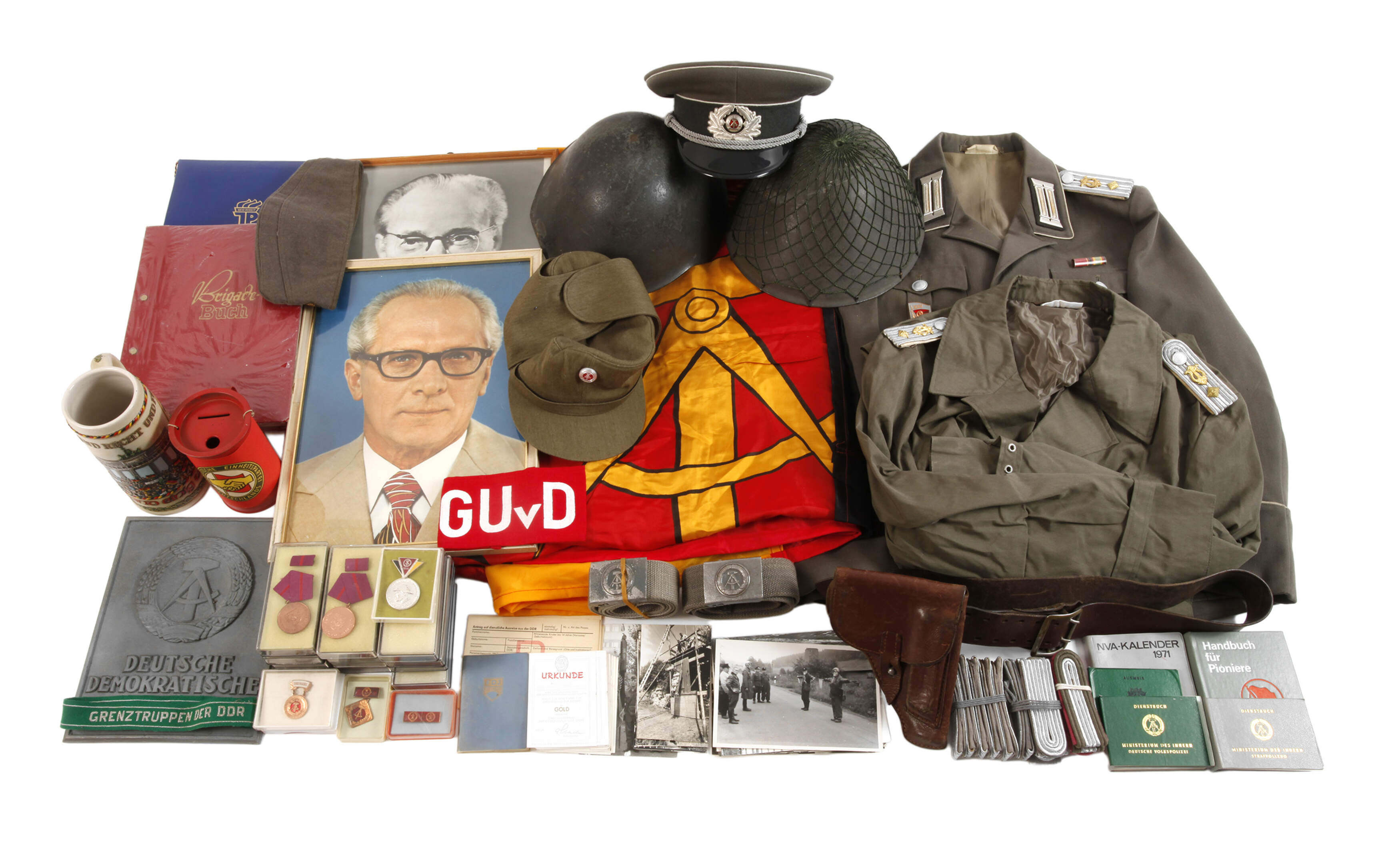 Uniform und Konvolut Ausrüstung NVA