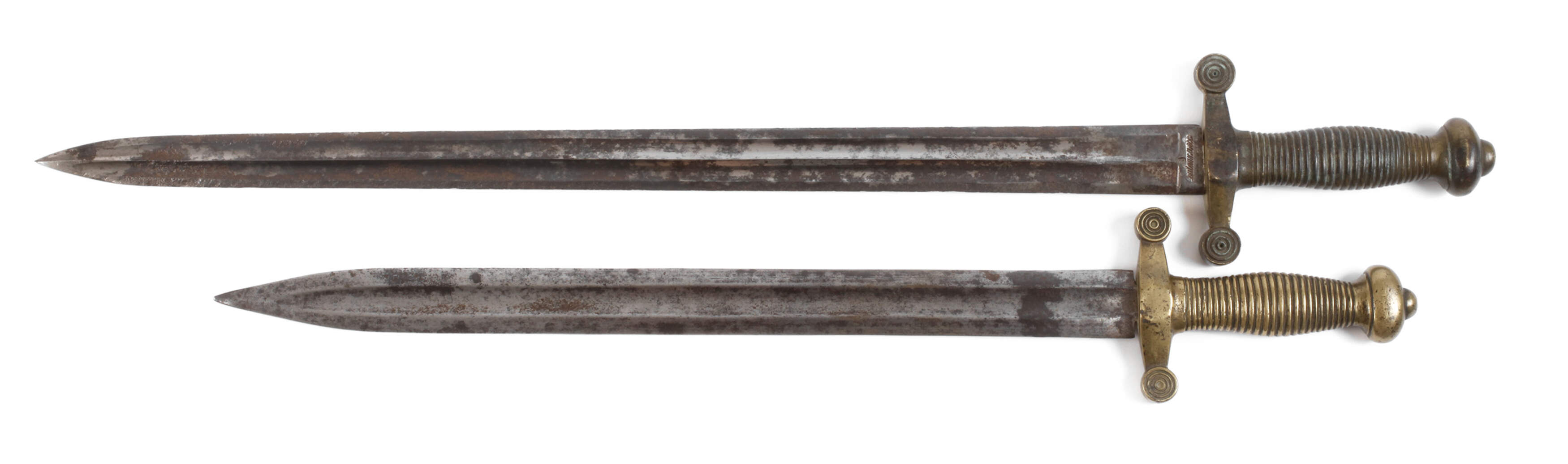 Zwei Faschinenmesser