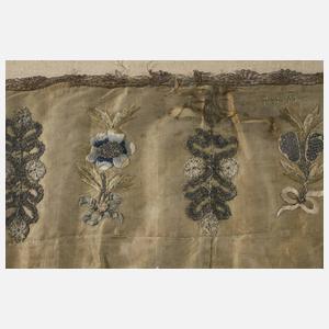 Große Seidenstickerei