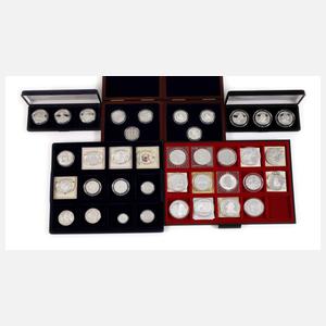 Konvolut Silberunzen und -medaillen