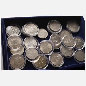 Konvolut Silberunzen, -medaillen und -münzen