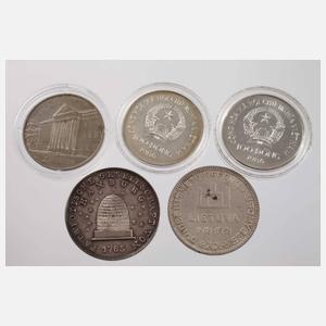 Konvolut Silbermedaillen und -münzen