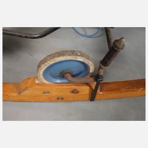 Steiff Elefant als Reittier auf Rädern mit Wippe