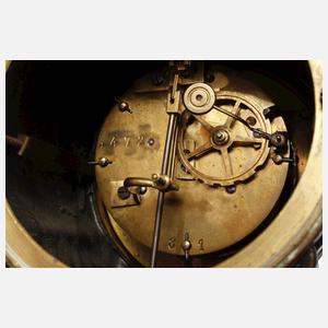 Figurenpendule J. Prevot Nancy