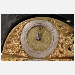 Stutzuhr mit Glockenspiel James Debaufre London