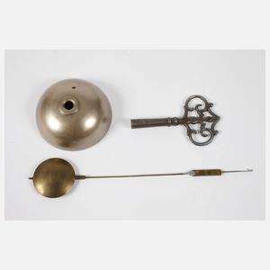 Große Tischuhr Biedermeier