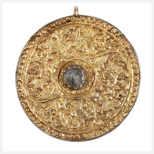 Großer historischer Anhänger