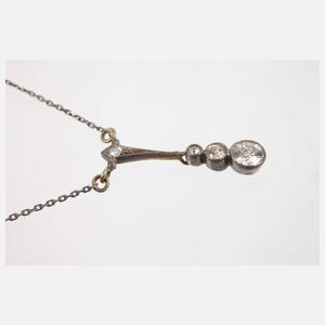 Dezentes Jugendstilcollier mit Diamanten