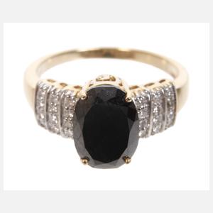 Damenring mit schwarzem Diamant