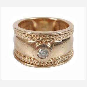 Damenring mit Brillant