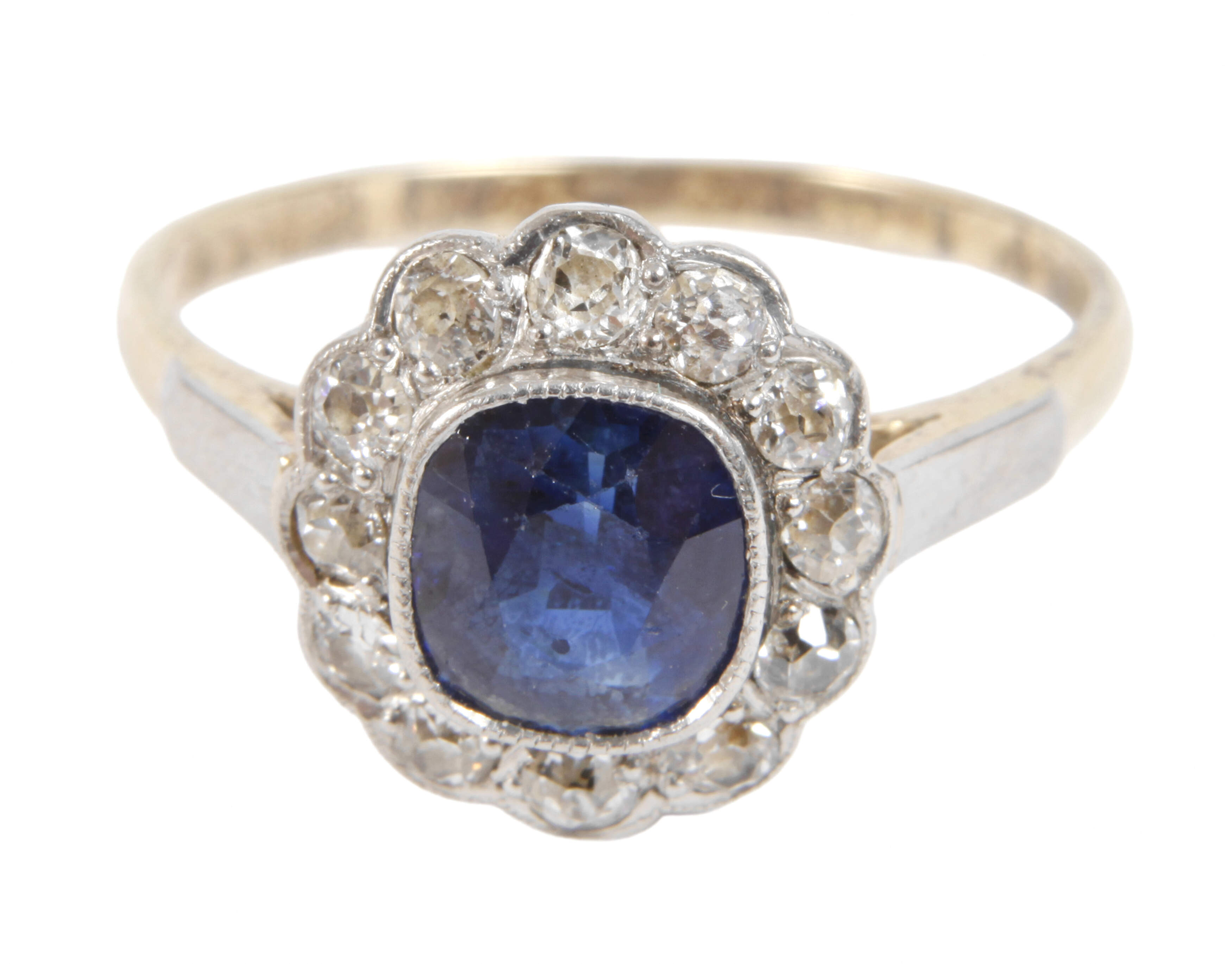 Damenring mit Saphir und Diamanten