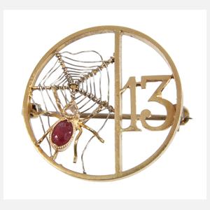 Ungewöhnliche Brosche